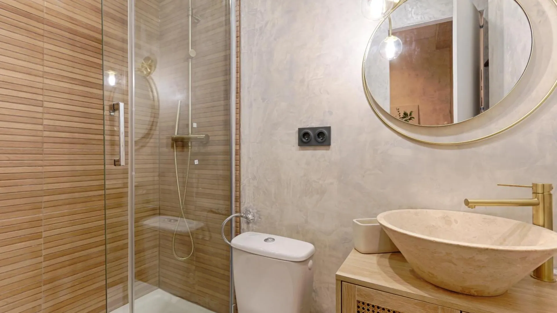 Charonne Voltaire Cosy Apartment 4P Paris France